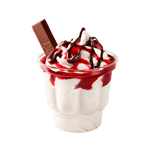 Lody o smaku waniliowym z polewą wiśniową i batonikiem Kit-Kat