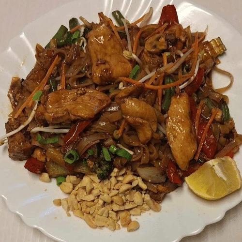 Pad thai z kurczakiem (pat thái gà )