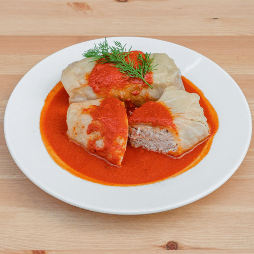 Gołąbki w sosie pomidorowym