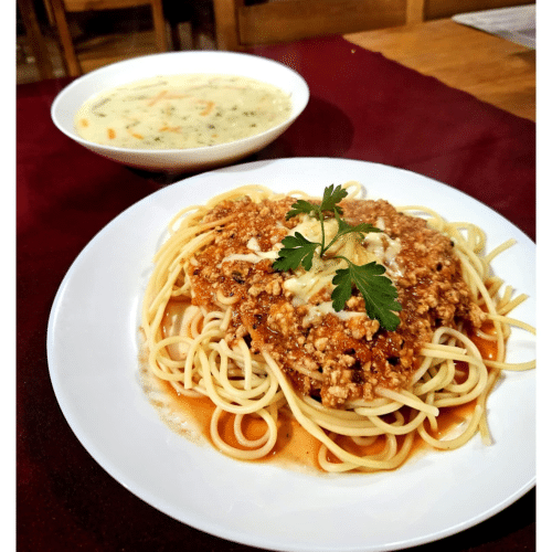 spaghetti bolognese