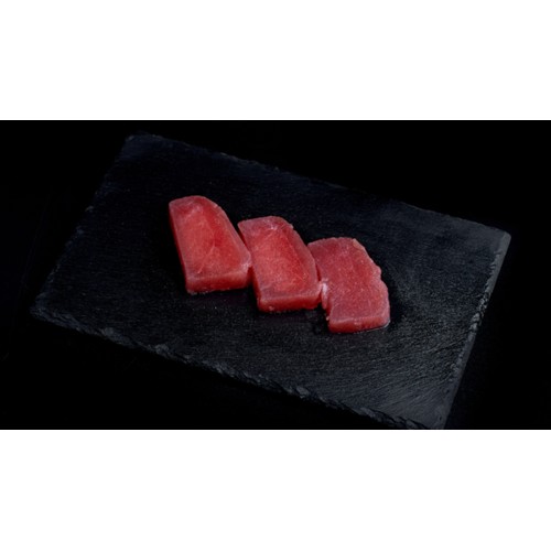 Sashimi tuńczyk