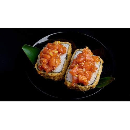 Sushi burger z tatarem z łososia