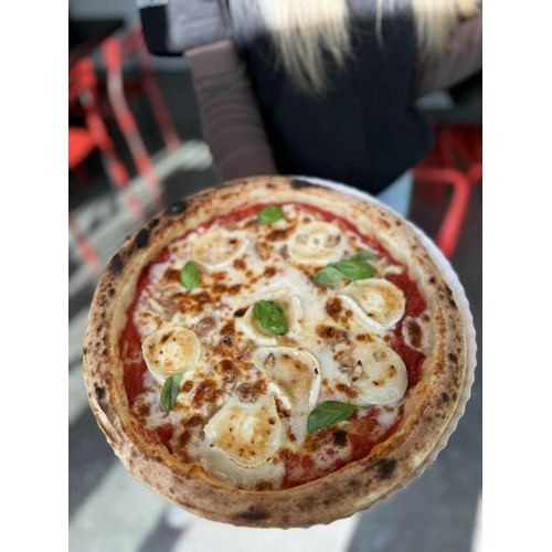 Pizza miesiąca wege Kasztan