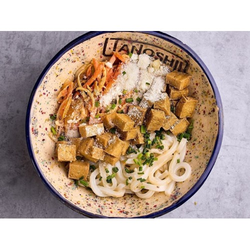 Udon ze smażonym tofu