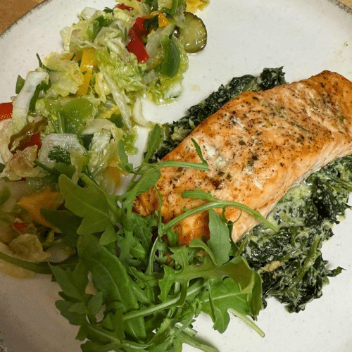 Łosoś filet z pieca na szpinaku 180g