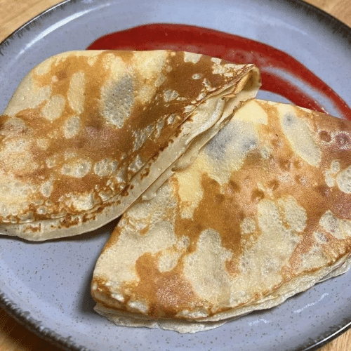 Naleśniki z dżemem truskawkowym-2 sztuki