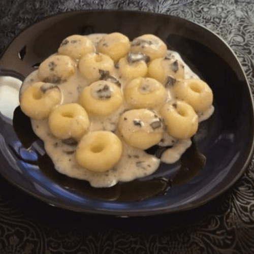 Kluski śląskie z sosem pieczarkowym 400g