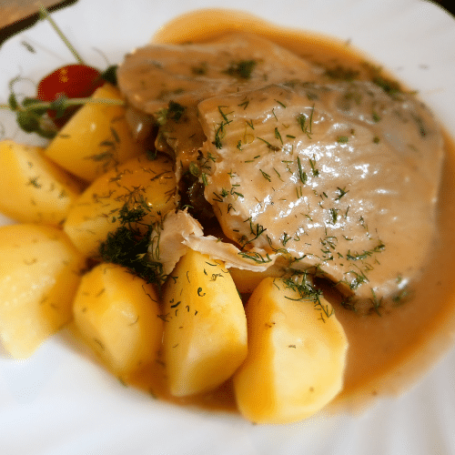 Szynka wieprzowa w sosie własnym