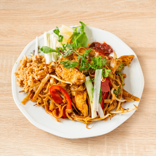 Makaron Pad Thai z kurczakiem