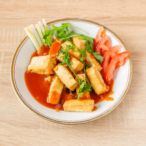 Tofu w sosie pomidorowym