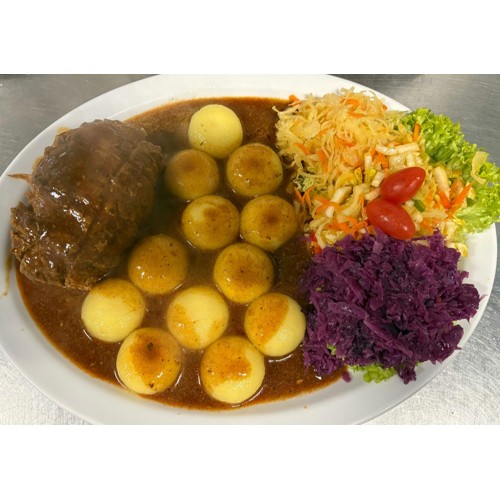 Rolada wieprzowa z kluskami