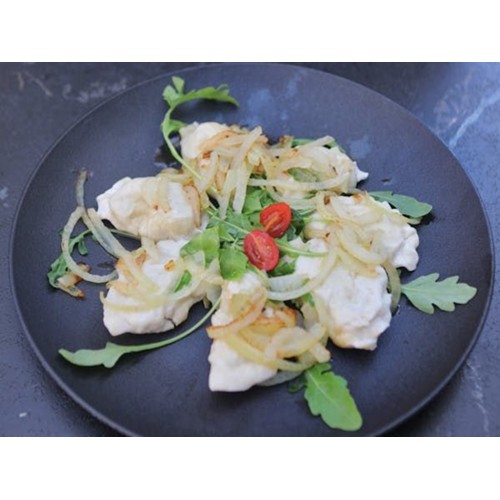 Pierogi ruskie z okrasą z cebuli