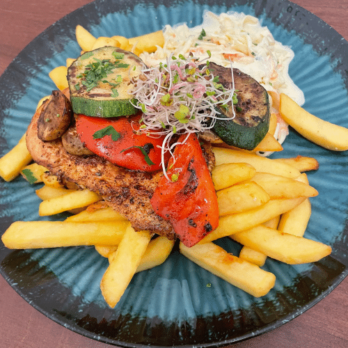 Filet grillowany z grillowanymi warzywami