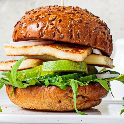 Bajgiel z halloumi