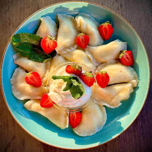 Pierogi z truskawką 300g