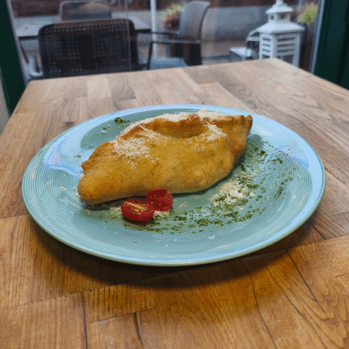 Smażona pizza Capri