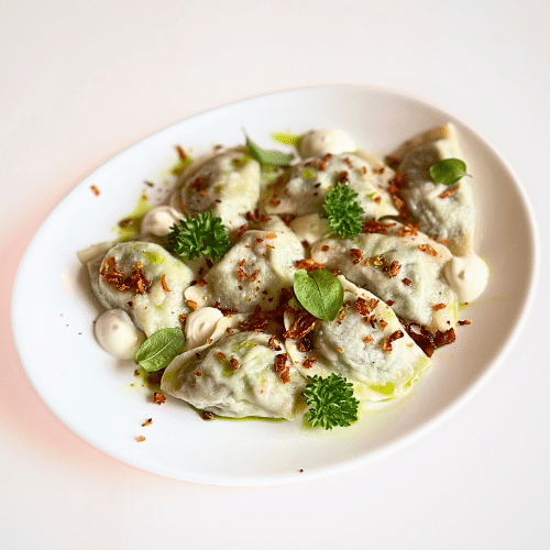 Pierogi ze szpinakiem, ziemniakami i kurkami (8szt.)