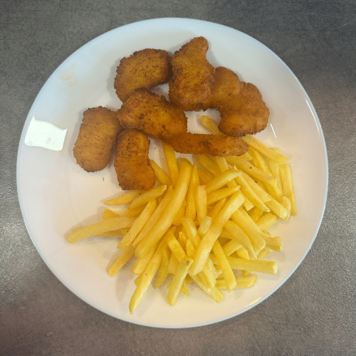 Nuggetsy 7 szt. z frytkami