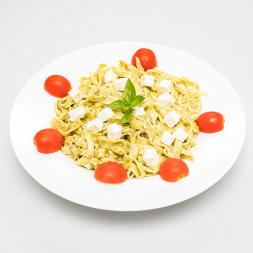 Tagliatelle z pesto zielonym