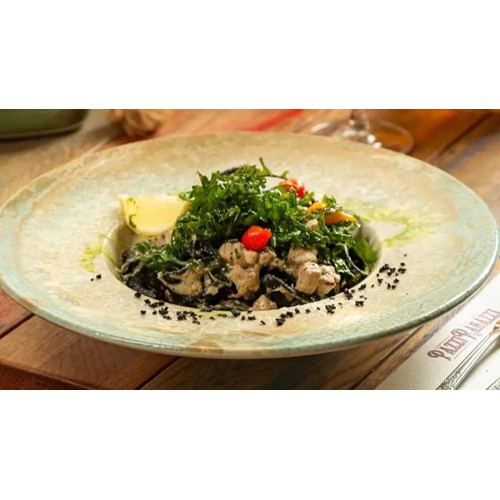 Pappardelle nero con Tuna D/W