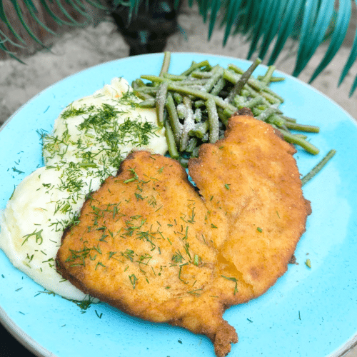 Zestaw Rosół i kotlet drobiowy panierowany