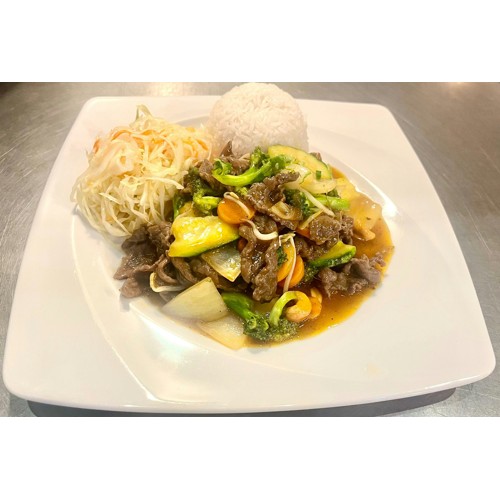 Wołowina z orzechami nerkowca