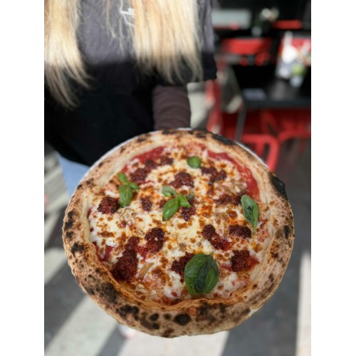 Pizza miesiąca mięsna Pikantny kasztan