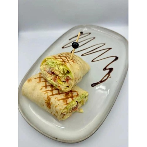 tortilla z stripsami z kurzaka