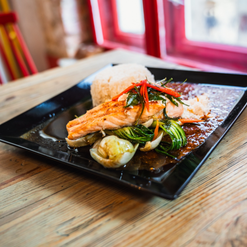 Pla salmon yang