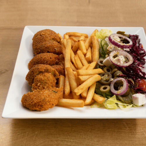 Talerz falafel wegetariański