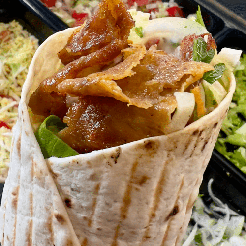 Classic z mięsem i surówką