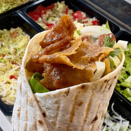 Classic z mięsem i surówką