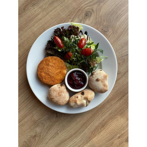 Grilowany camembert w panierce