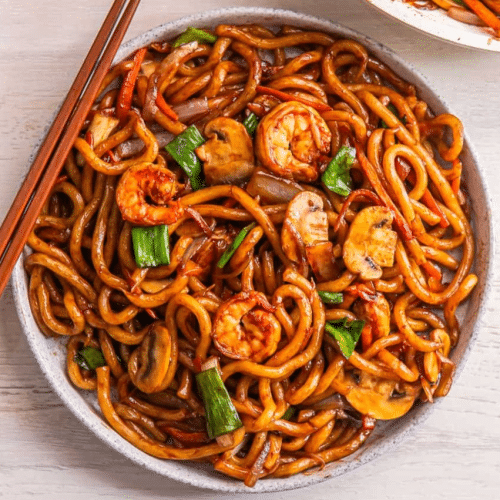 Makaron udon z krewetkami