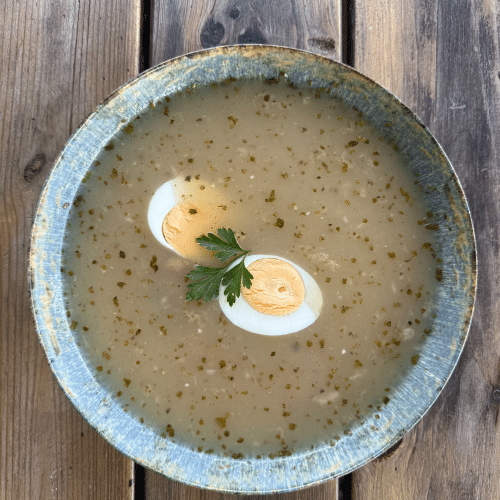 Żurek 500ml. z jajkiem i kiełbasą