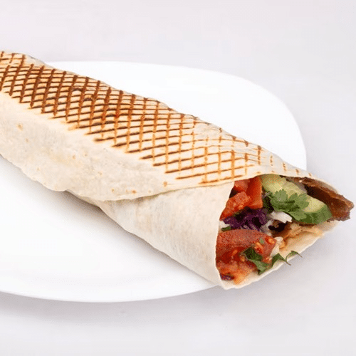 Kanapka z kurczakiem, mozzarellą i frytkami