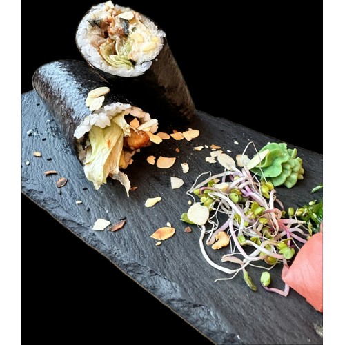 Hand roll z węgorzem