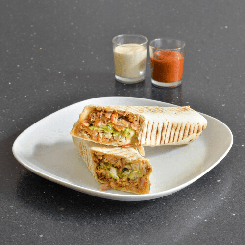 Tortilla cienki z mięsem i warzywami