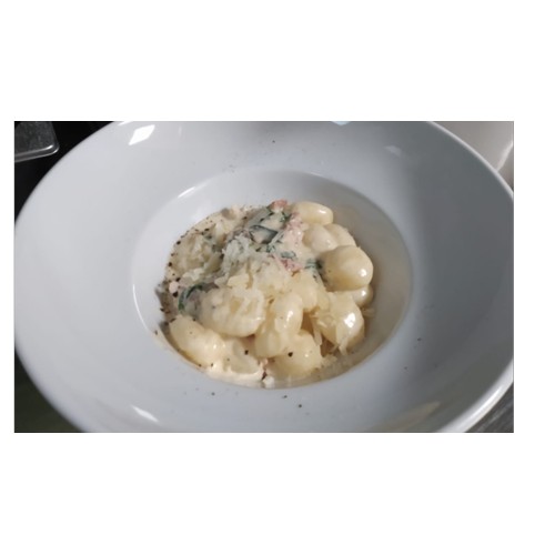 Gnocchi Crudo e Mascarpone
