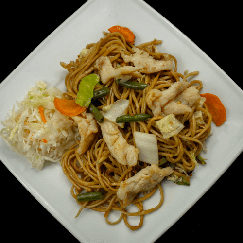 Makaron chiński z kurczakiem