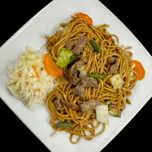 Makaron chiński z wołowiną