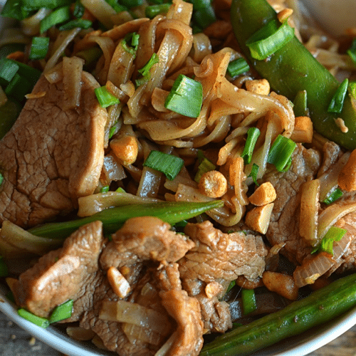 Makaron ryżowy z wieprzowiną