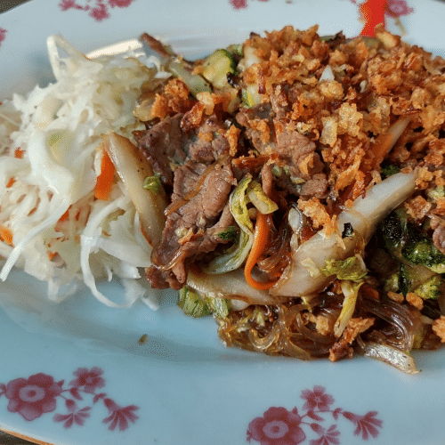 Makaron sojowy z wołowiną