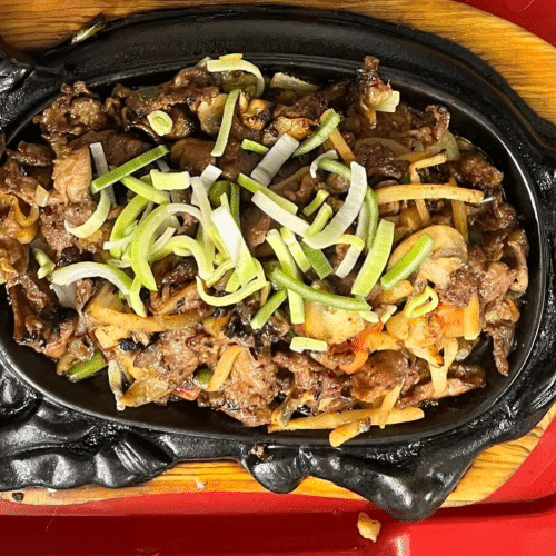 Wołowina Bulgogi na gorącym półmisku