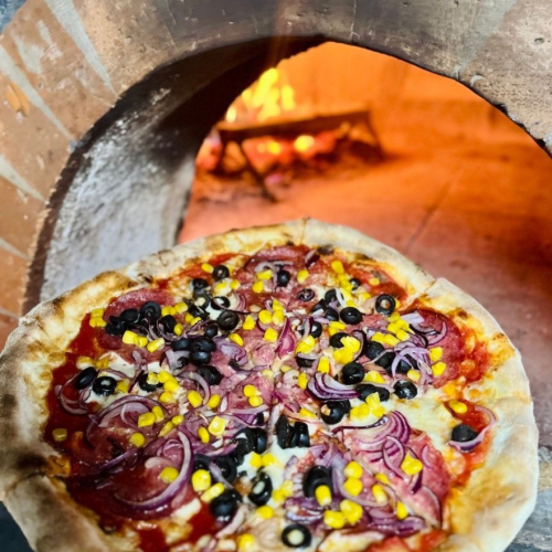 Pizza Salame e Cipolla