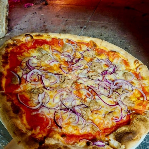 Pizza Tonno e Cipolla