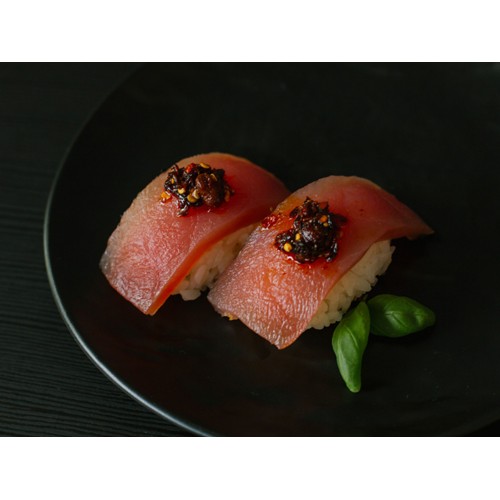 Nigiri z tuńczykiem