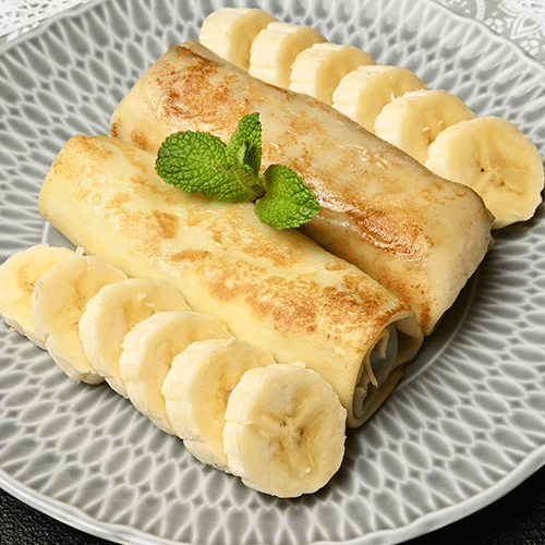 Naleśniki z bananami i mlekiem zagęszczonym 2 szt.