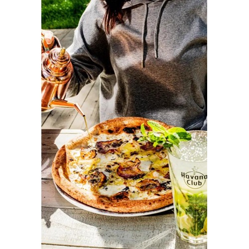 06. CARBONARRA Z CZARNĄ TRUFLĄ