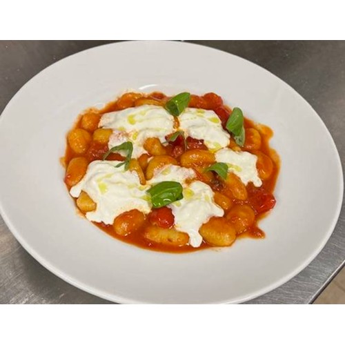 Gnocchi con Pomodoro e Stracciatella
